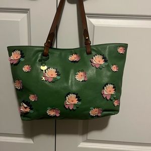 Fossil lily pad purse